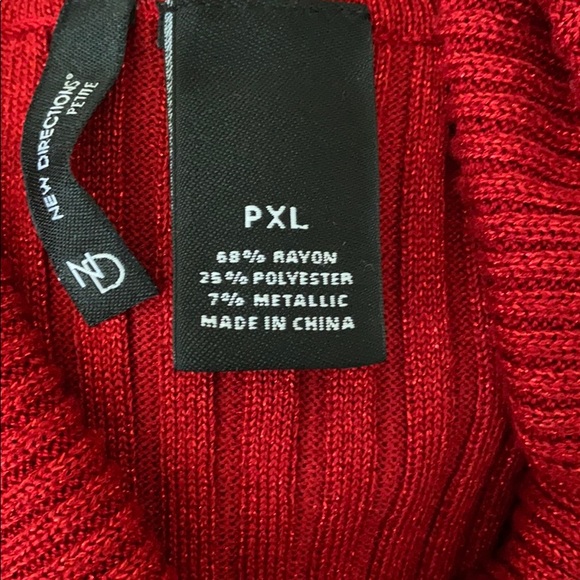 Cowl neck pullover - Picture 4 of 4